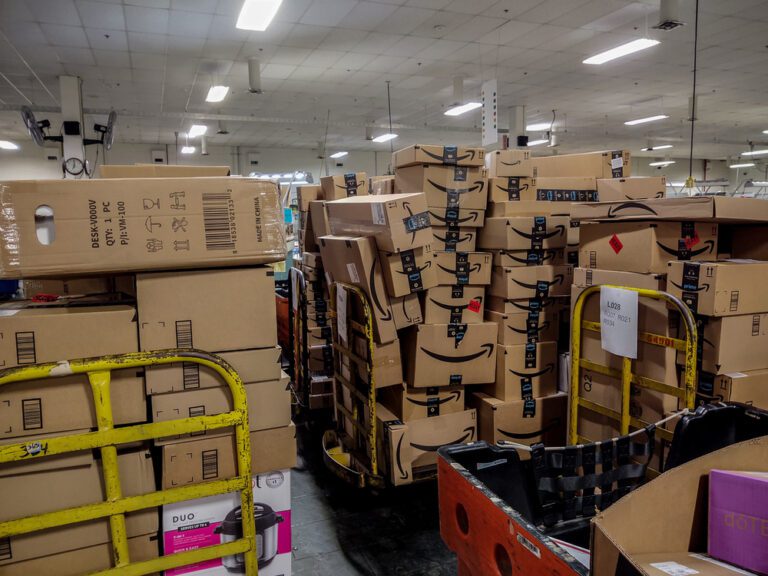 How to Recover a Package from USPS Recovery Center